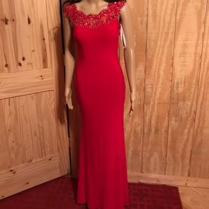 Gorgeous prom or evening dress..